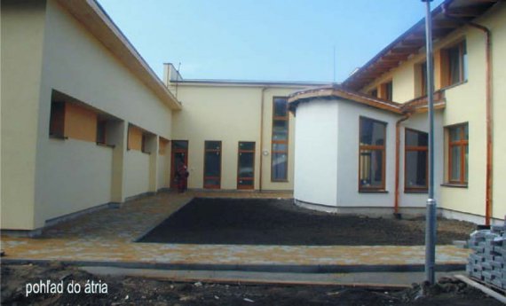 Misijný dom A. Jansena Bratislava - pohľad do átria